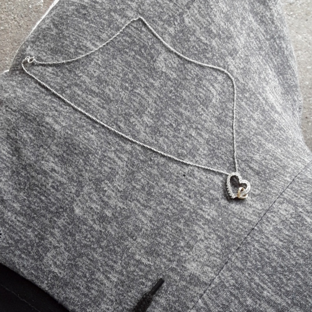 10k and 925 sterling silver heart pendant w/chain
